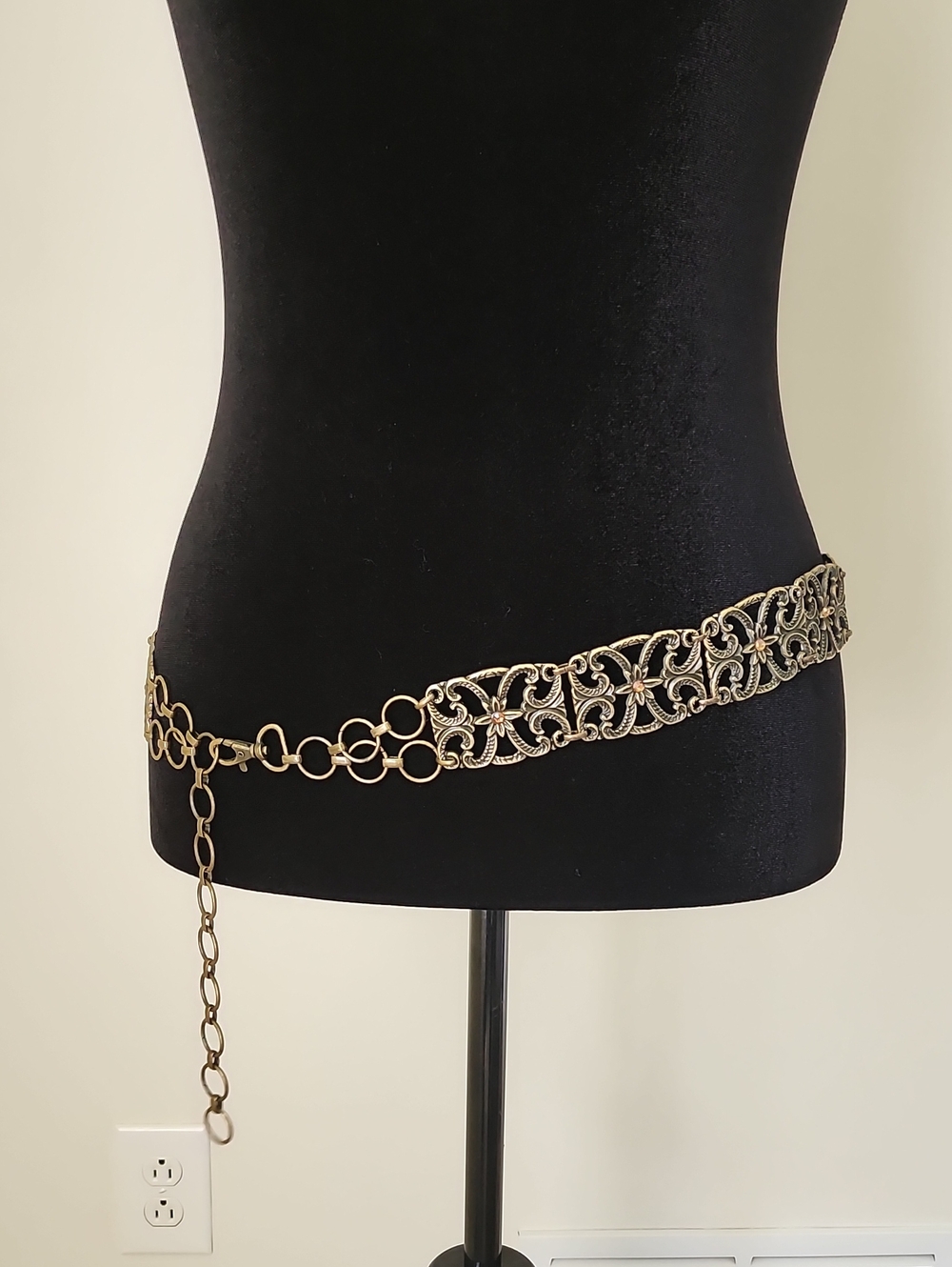 Vintage 90s Y2K Metal Filigree Chain Belt